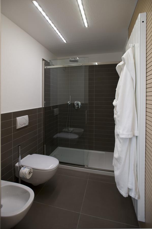 Casa Nelle Vigne Apartment Castiglione Tinella Ngoại thất bức ảnh