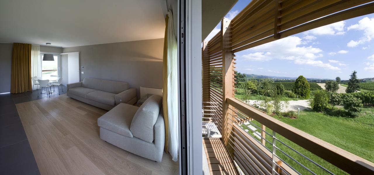 Casa Nelle Vigne Apartment Castiglione Tinella Ngoại thất bức ảnh