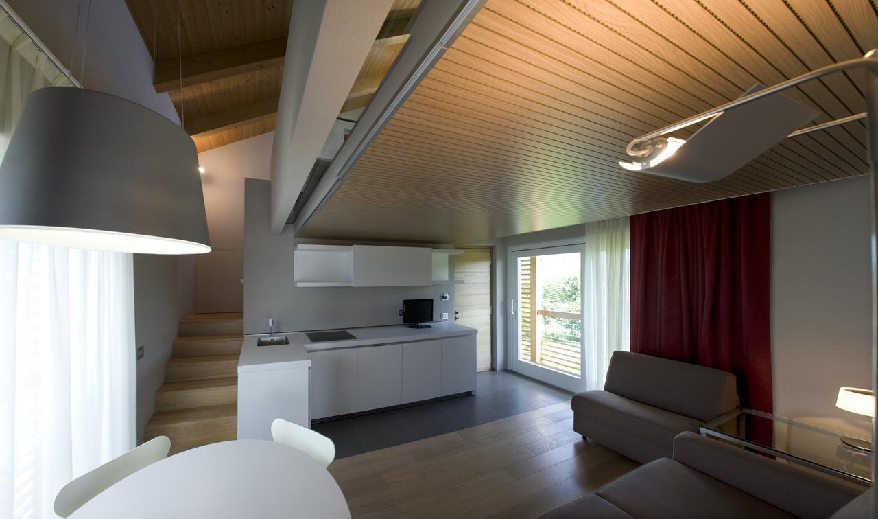 Casa Nelle Vigne Apartment Castiglione Tinella Ngoại thất bức ảnh